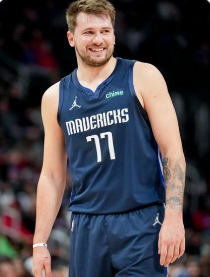 于单一的因 于单一的因