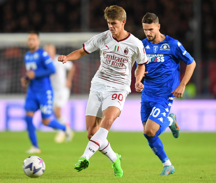 色的文化活 色的文化活